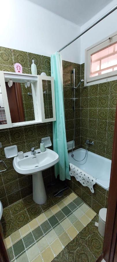 LatteAmpio Monolocale Con Terrazzo - A 2 Passi Dal Mareアパートメント エクステリア 写真